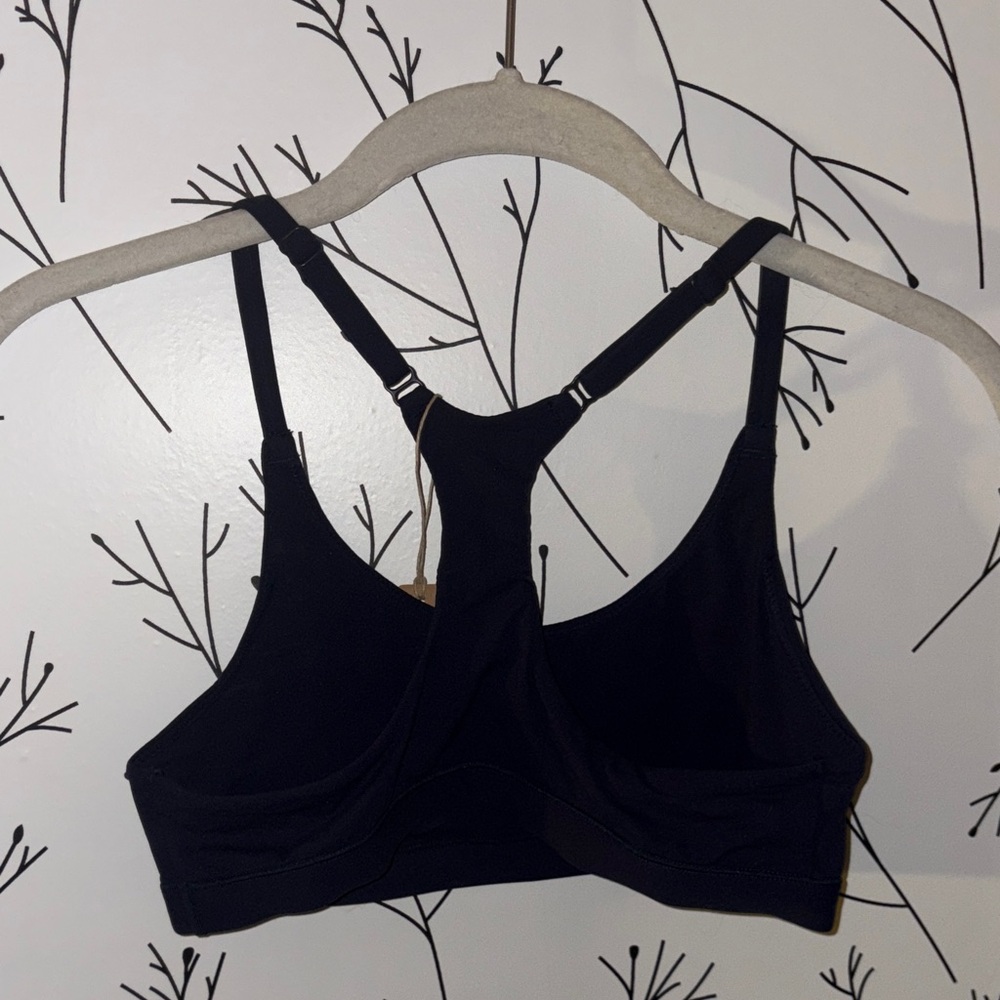 SKIMS Fits Everybody Scoop Bralette - Picture 3 of 6